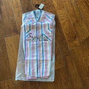 Woman button down shirt